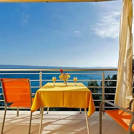 Appartement Beautiful With A Balcony Next To The